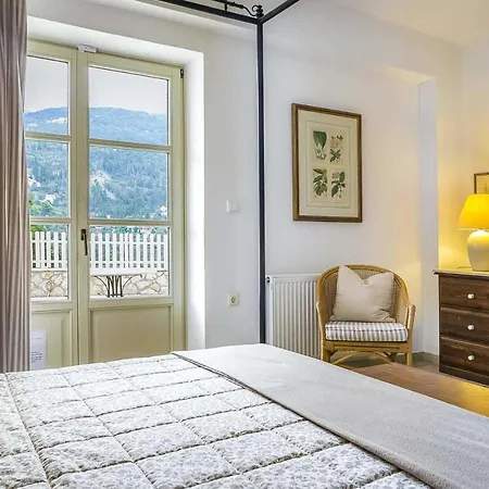 Villa Valia *